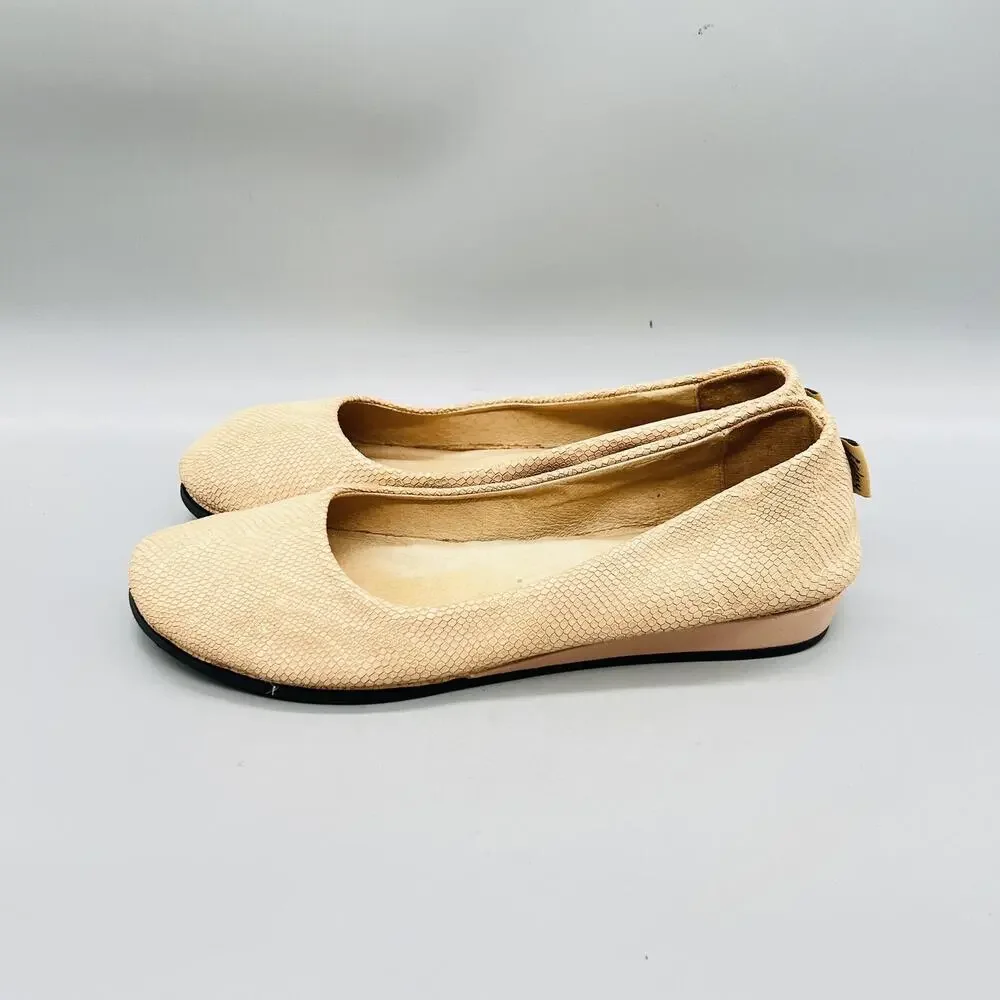 FS/NY Shoes Women 10 Beige Leather Animal Print Ballet Flats Slip On French Sole